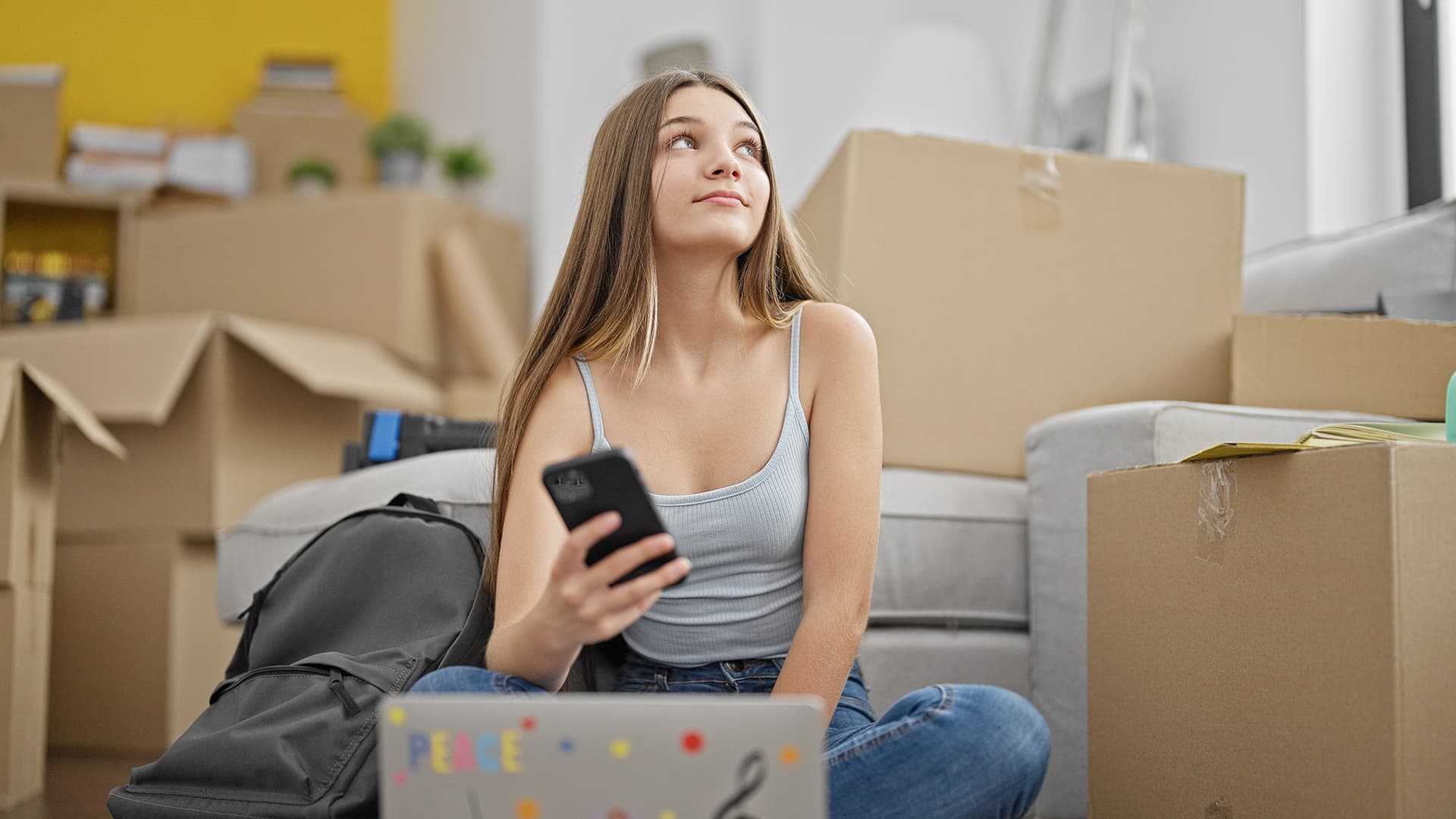 Muistilistaa opiskelija-asuntoon muuttavalle