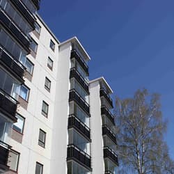 <p data-block-key="zfk7s">KOy Kangasjyvän parvekkeiden kokoa kasvatettiin yli 2 metriin, jolloin käyttömukavuus kasvoi oleellisesti.</p>