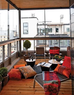 <p data-block-key="qv3wm">Siro parvekelasiprofiili ei peitä näköaloja.</p>