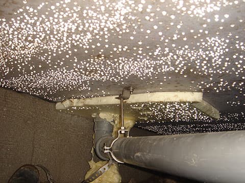 Tunkkainen haju alakerran käytävässä?