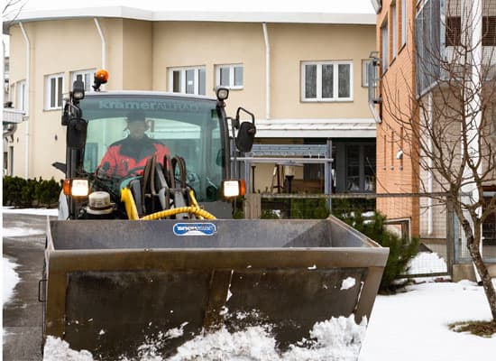 Taloyhtiön arjen huolehtijat - huoltomiehen päivä