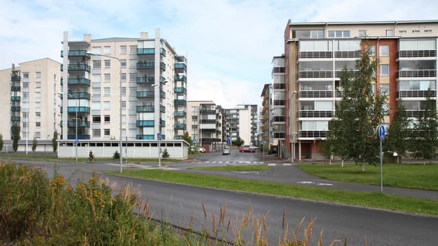 kerrostaloja asuinalueella