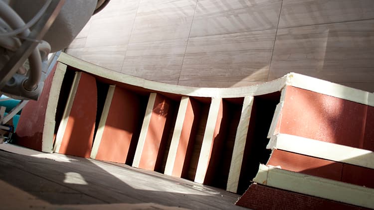 Homehtumaton levy sopii märkätiloihin