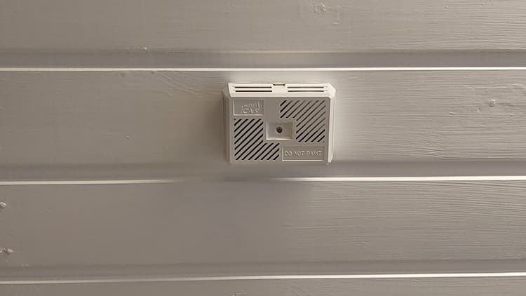 SPEK: Vuokra-asuntojen palo­varoittimet tulisi siirtää talo­yhtiön vastuulle