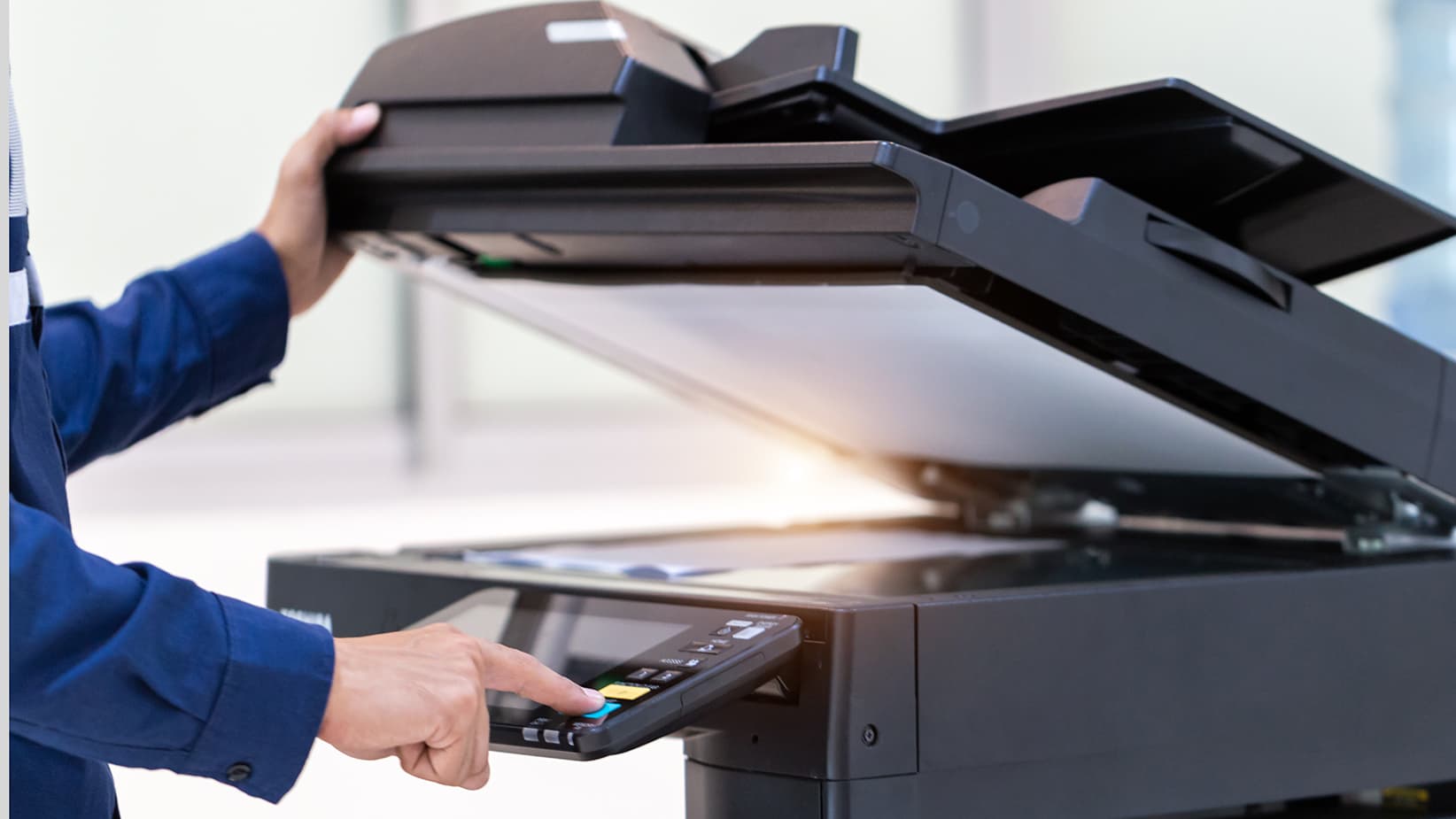 Viikon kysymys: Voiko taloyhtiön hallitus veloittaa pöytäkirjan kopiosta?