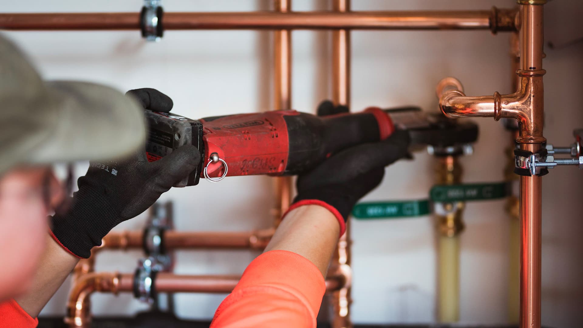 Miksi omakotitalon talotekniikka kaipaa jatkuvaa huoltoa?