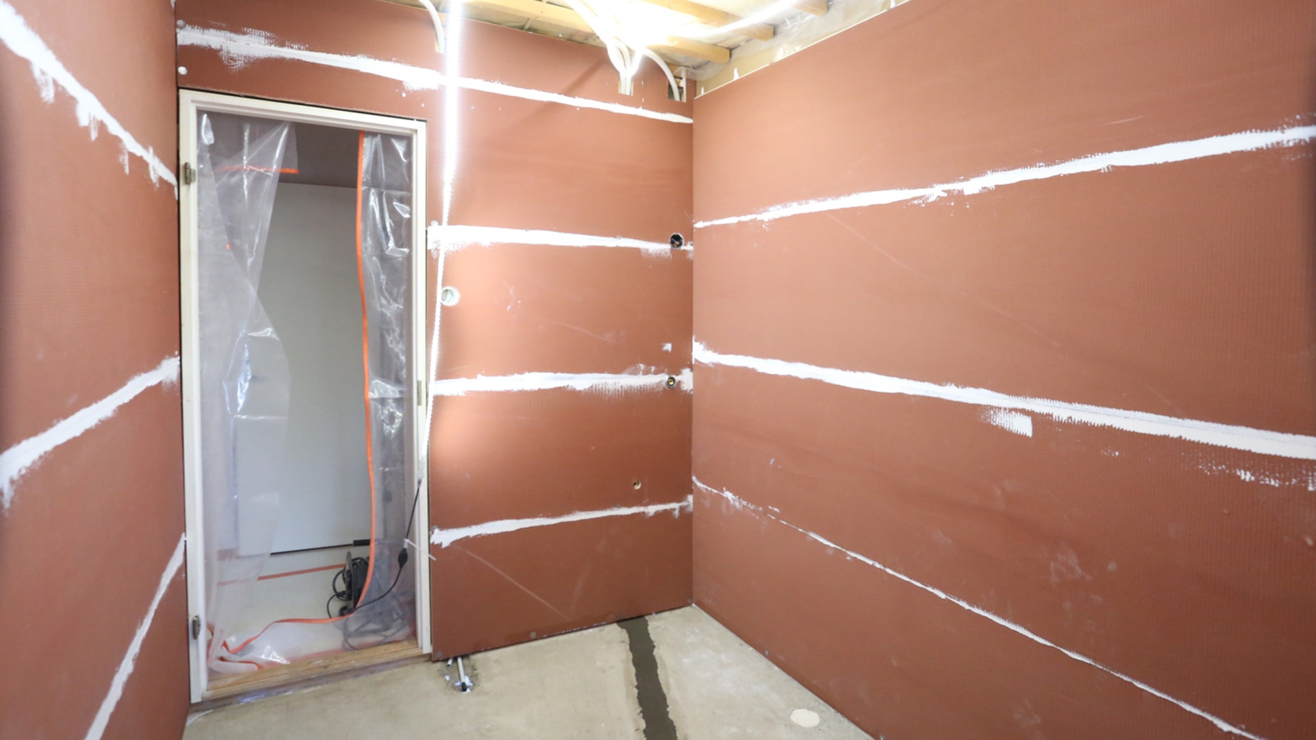 4 Tulppa-seinät 1L3A5461 1920