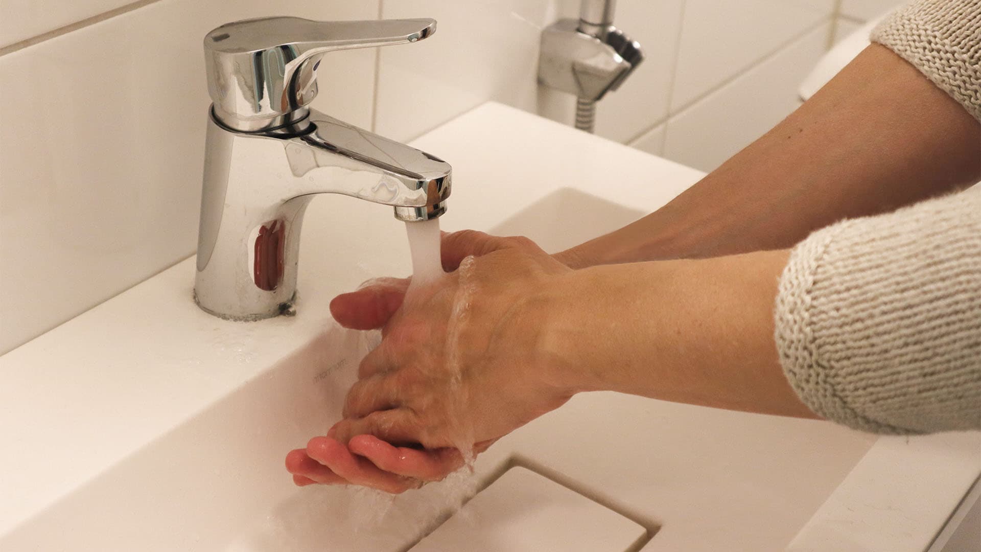 Lämmintä vettä vain hana avaamalla – luksusta