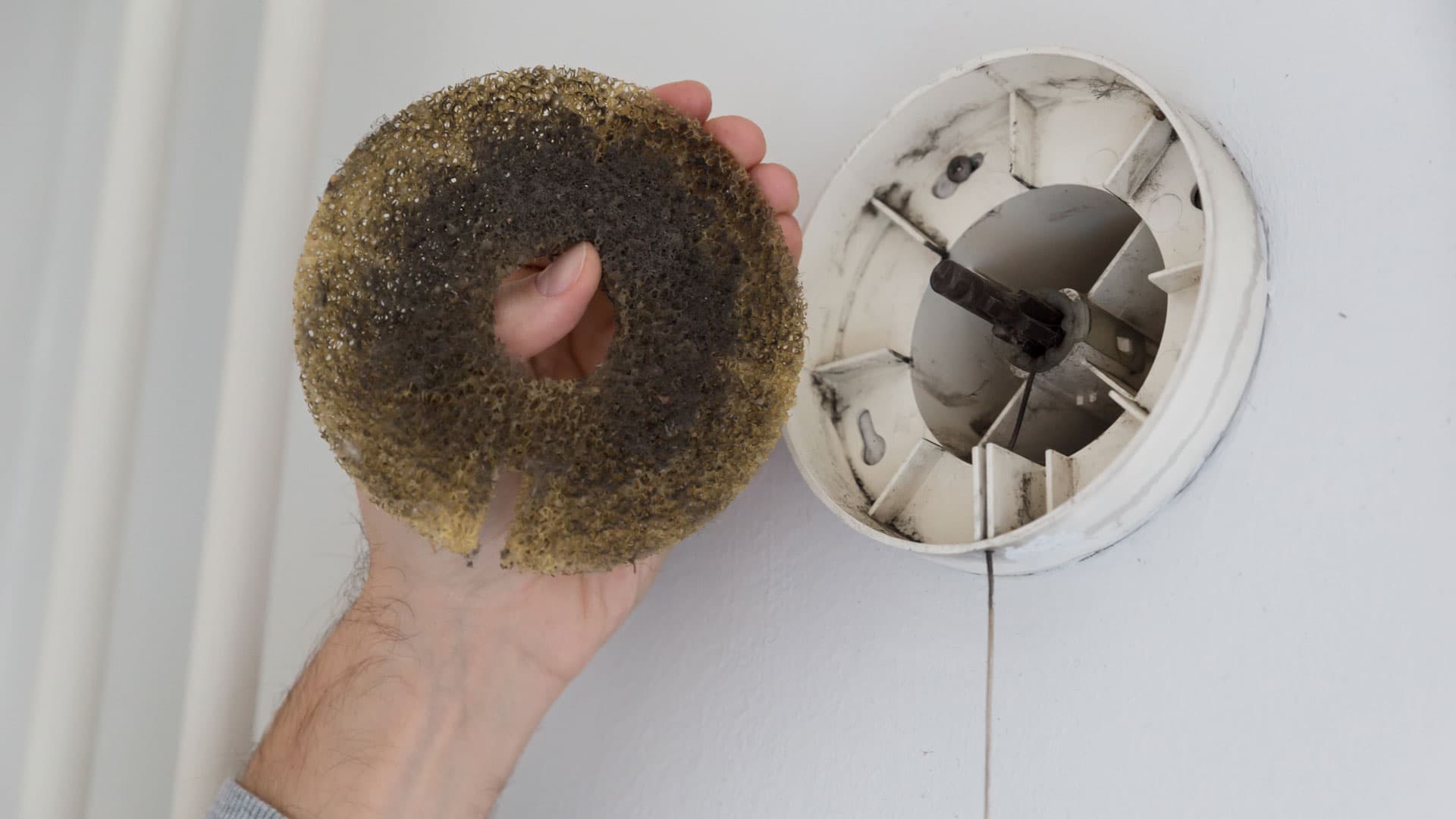 <p data-block-key="e5v8x">Likainen suodatin ei pysty samaan puhdistustehoon tietenkään kuin uusi.</p>