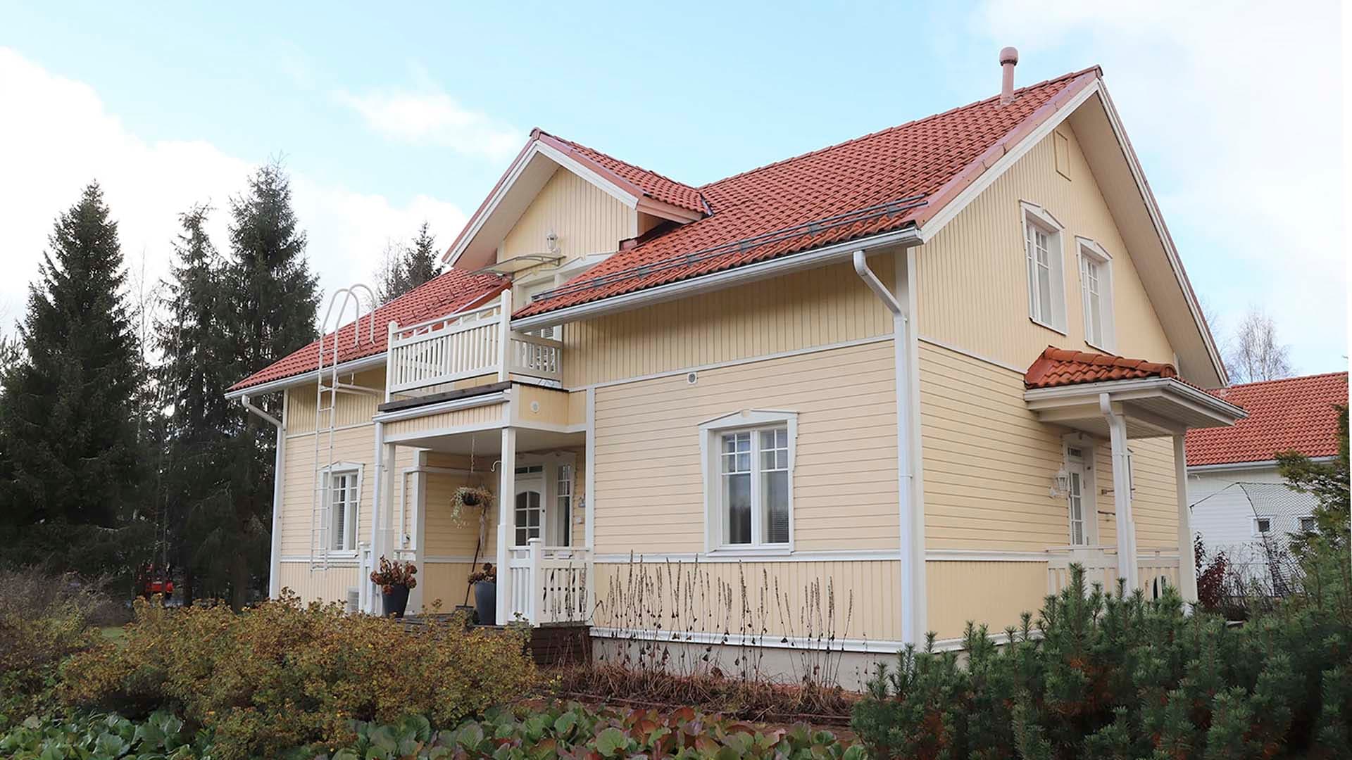 Uusi ilmanvaihtokone säästää sähköä 2000-luvun omakotitalossa