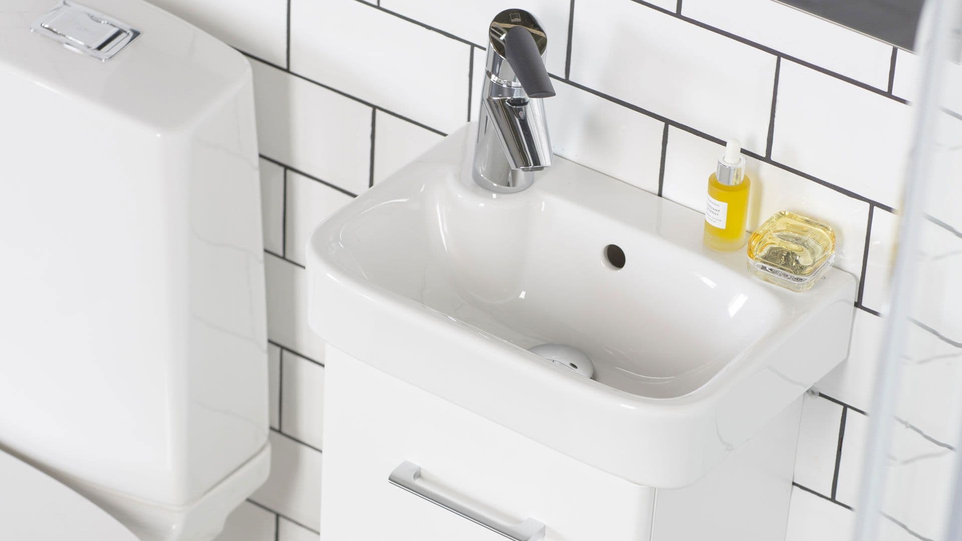 Asiantuntijan vinkit pieneen kylpyhuoneeseen