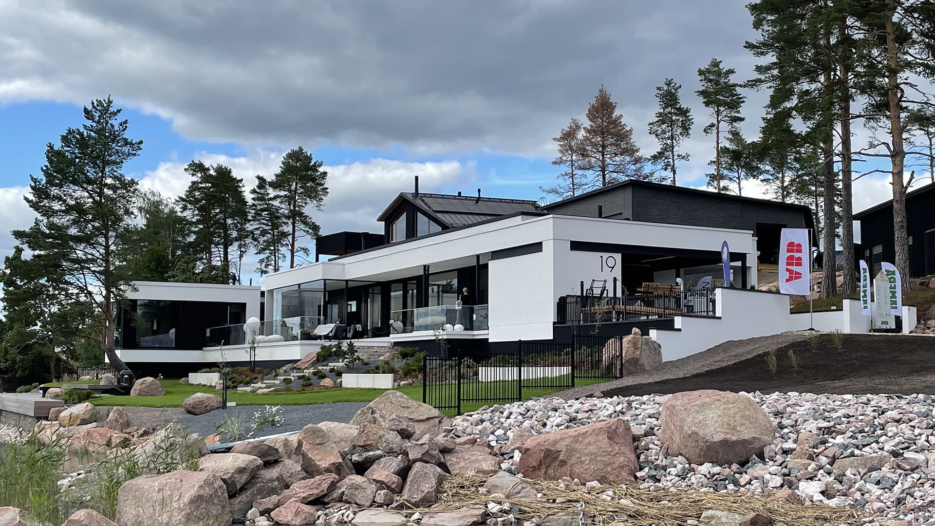 Käyttäjäkokemus ABB free@home -kotiautomaatiosta