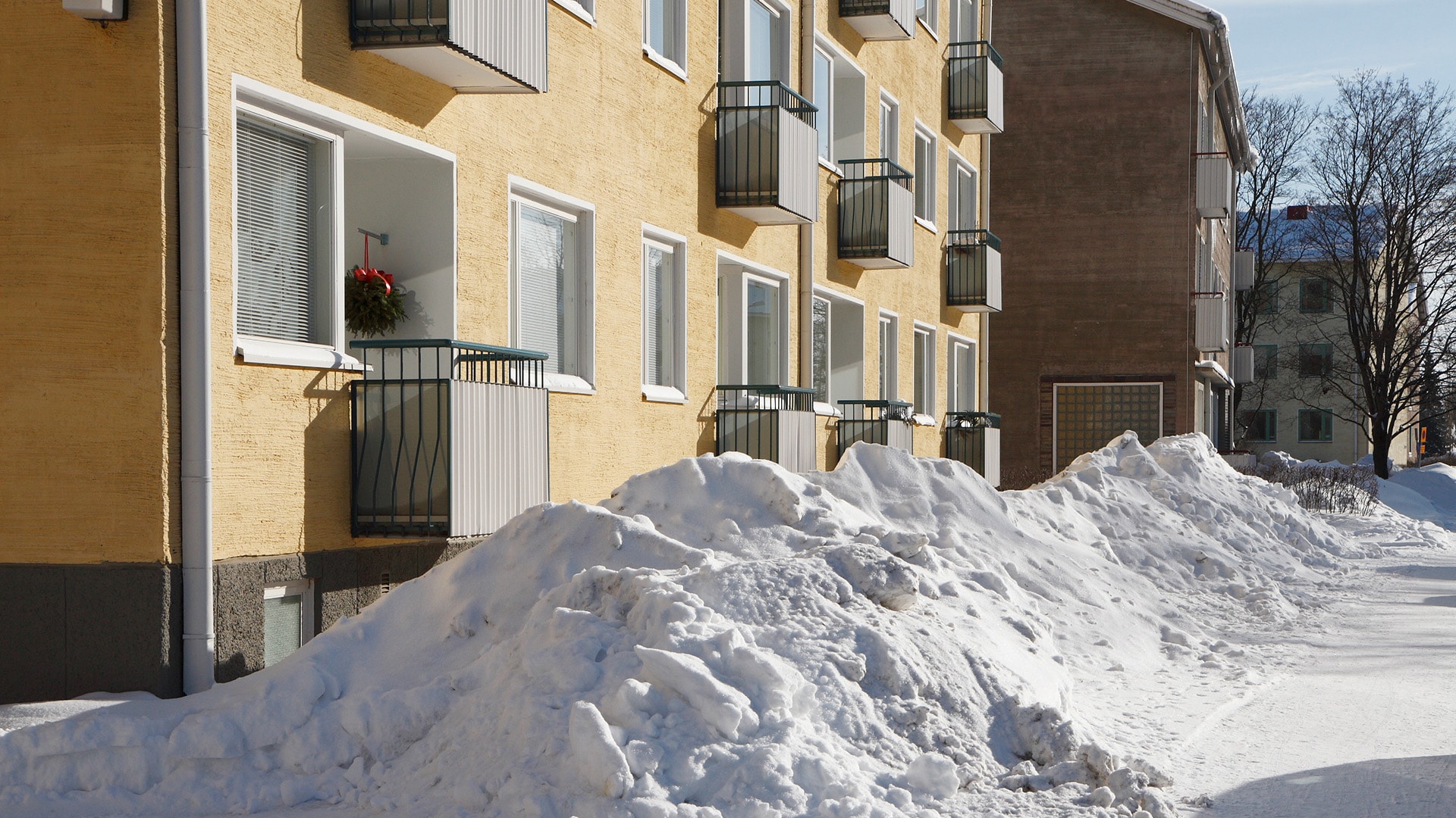 rakennuksen-omistajan-vastuut-1920x1080
