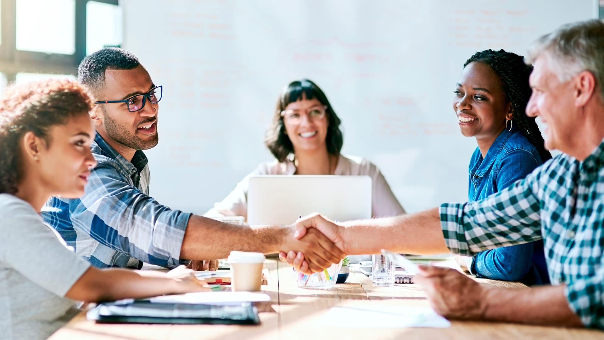 Mitä taloyhtiön hallituksen puheenjohtajan tehtäviin kuuluu?